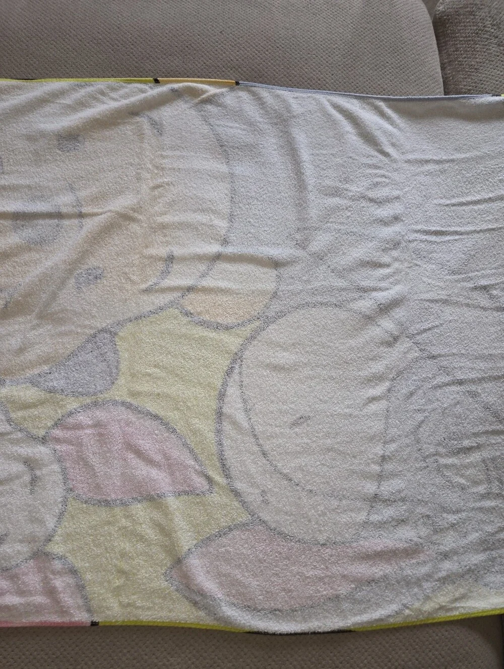 Disney Winnie the Pooh Beach Towel Piglet Eeyore Pool Swim Towel 56